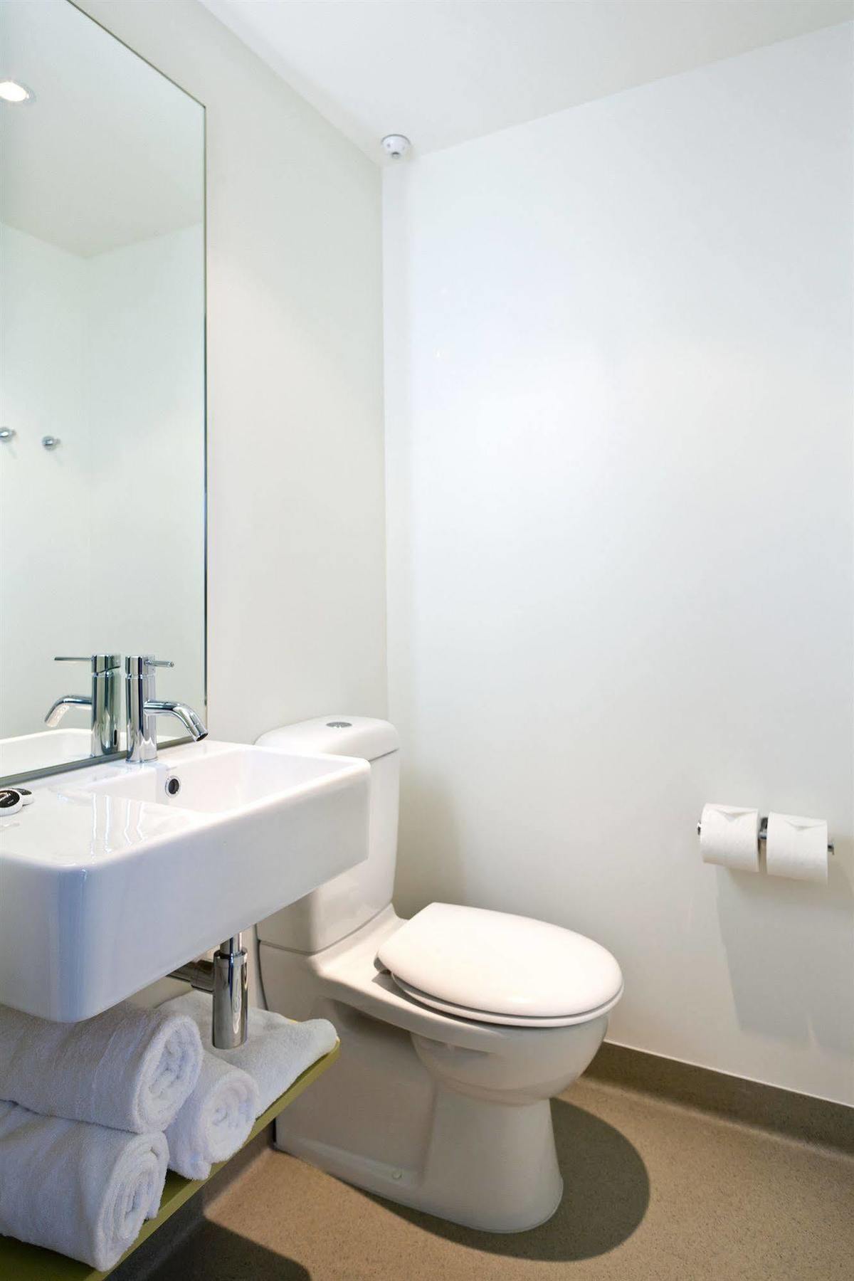 Ibis Budget Auckland Airport Exterior photo