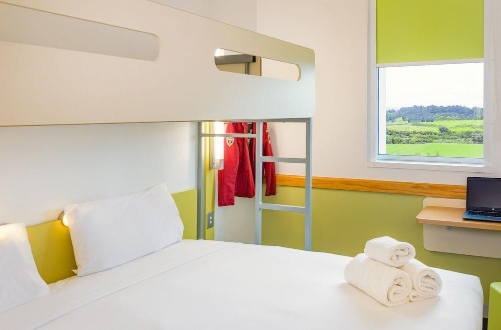 Ibis Budget Auckland Airport Exterior photo